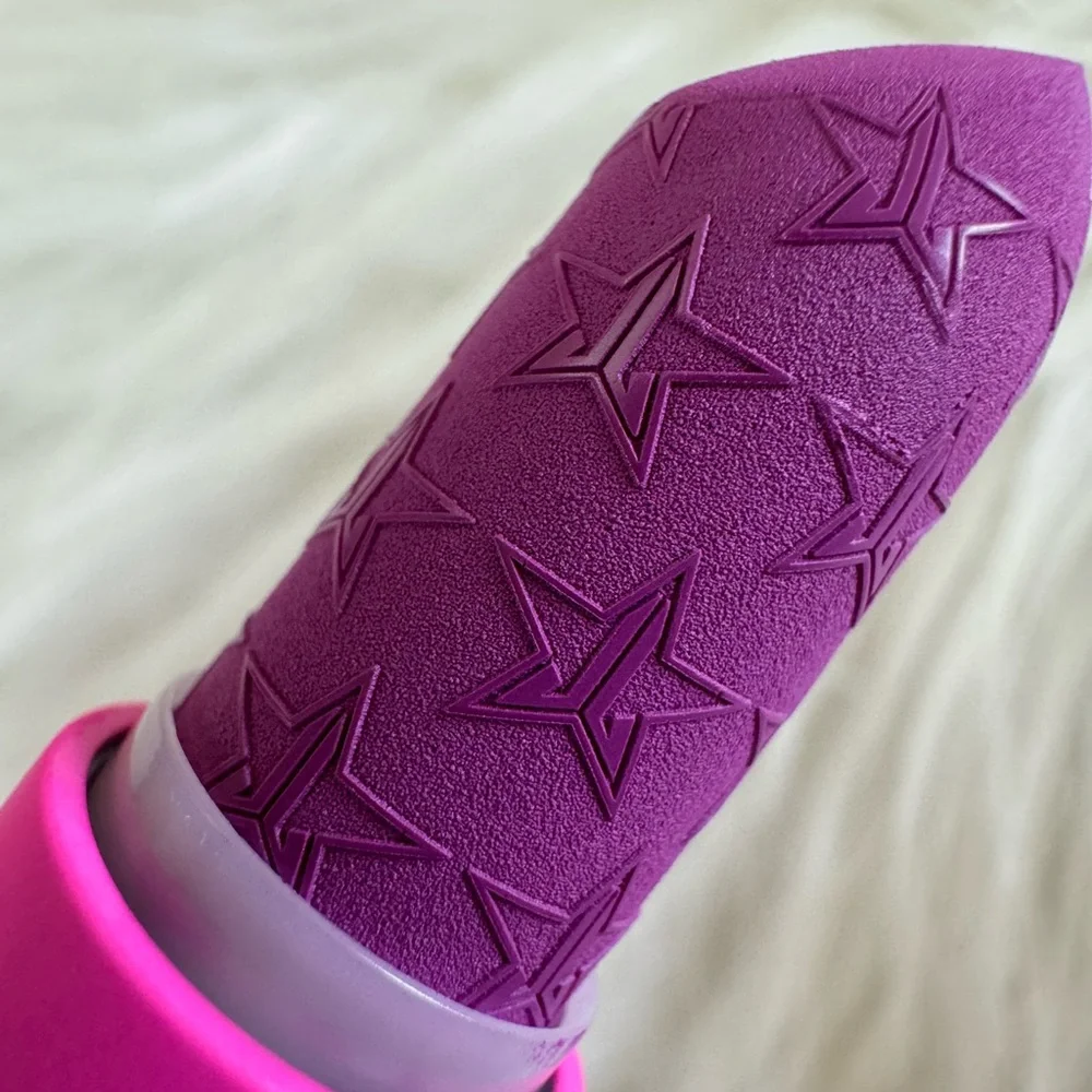 Jeffree Star Velvet Trap Matte Lipstick In Always Faithful